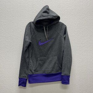 Nike Womens Size S Therma Fit Hoodie Gray Athletic Sweatshirt Purple